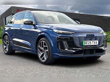 Audi - Q6 e-tron