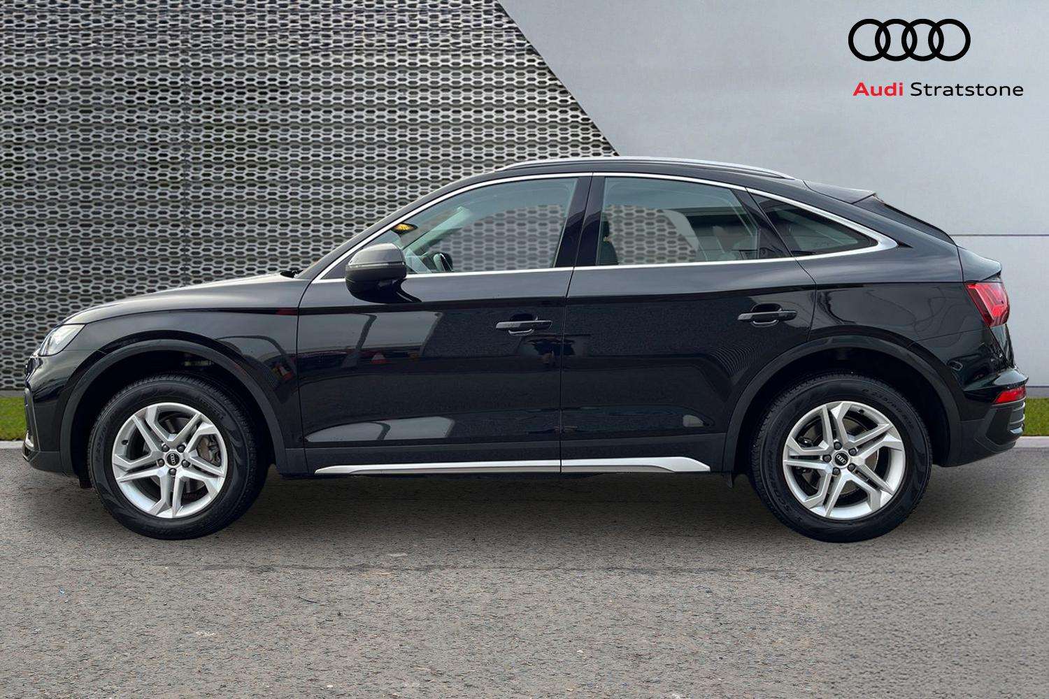 Used Audi Q5 2022 for sale - 77615550: Photo 8