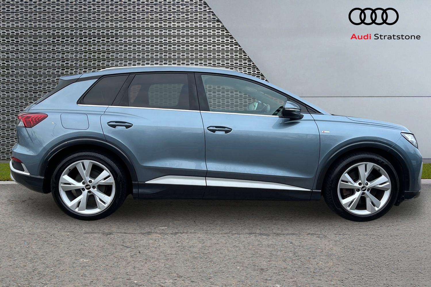 Used Audi Q4 e-tron 2021 for sale - 77076651: Photo 4