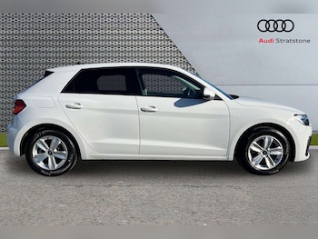 Used Audi A1 2023 for sale - 77706757: Photo