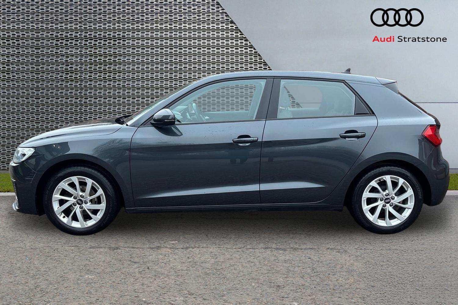 Used Audi A1 2023 for sale - 77996022: Photo 8