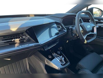 Used Audi Q4 e-tron 2025 for sale - 77577241: Photo
