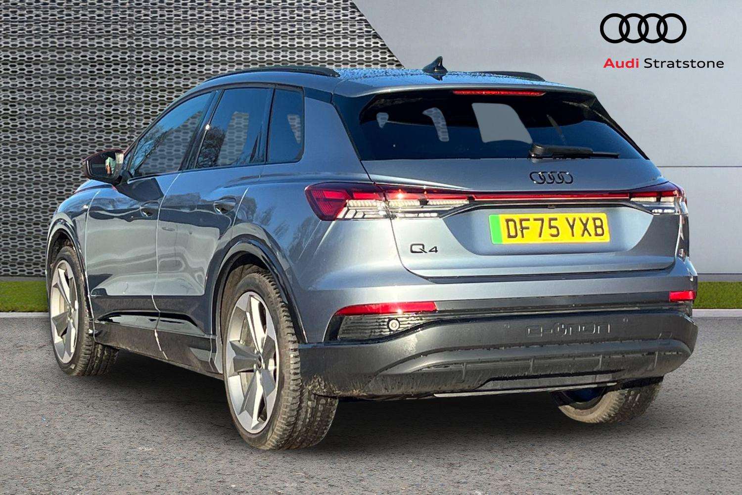 Used Audi Q4 e-tron 2025 for sale - 77577241: Photo 3