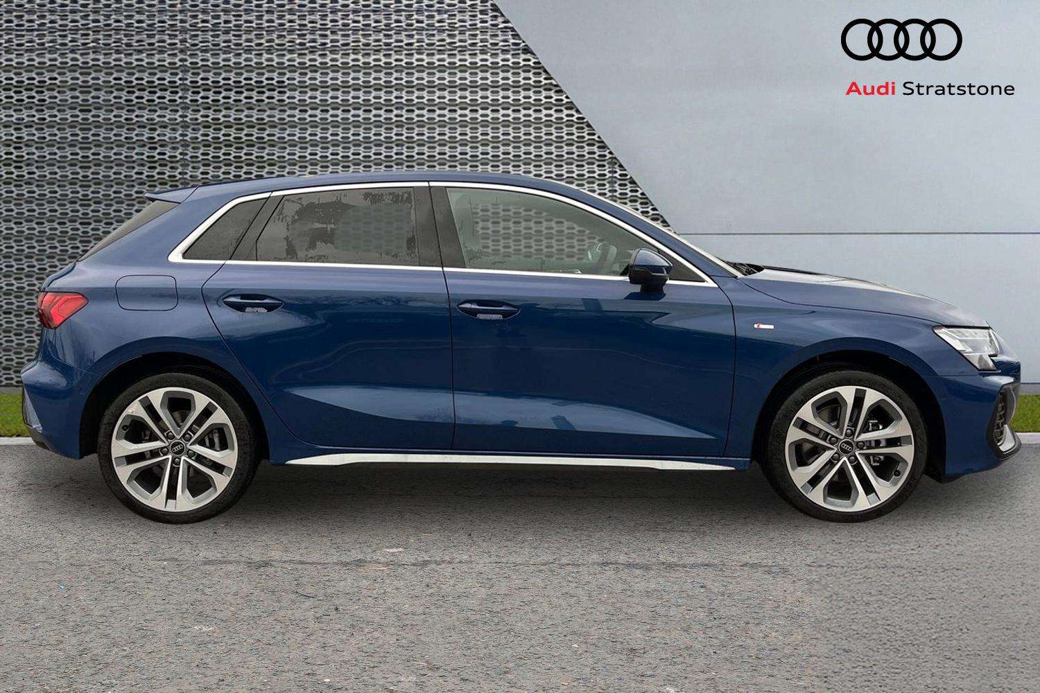 Used Audi A3 2025 for sale - 77123297: Photo 4