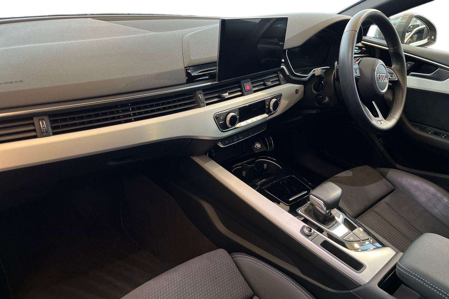 Used Audi A5 2023 for sale - 77661136: Photo 2