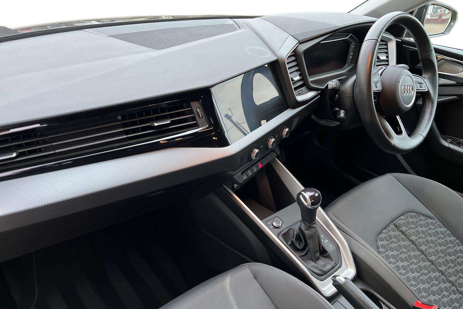 Used Audi A1 2022 for sale - 76242440: Photo 2