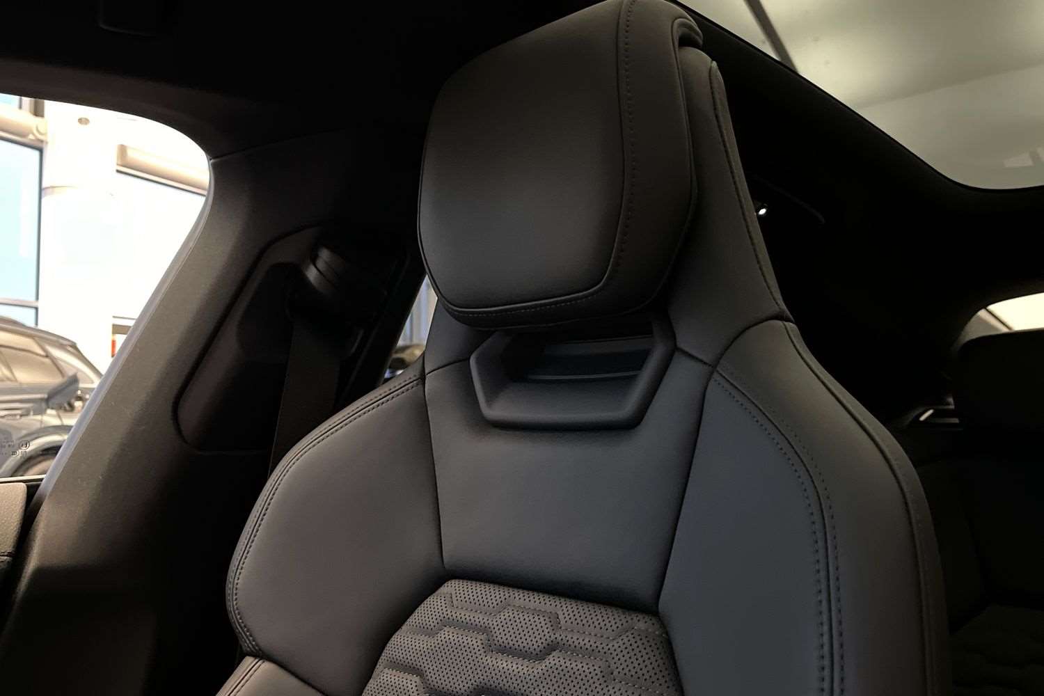 Used Audi e-tron GT 2021 for sale - 77414692: Photo 31