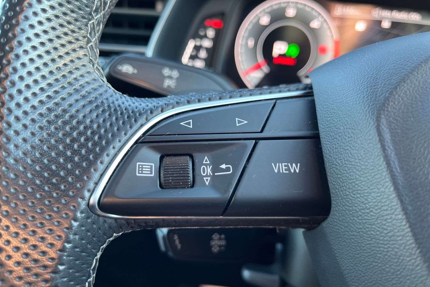 Used Audi Q7 2021 for sale - 76732410: Photo 16