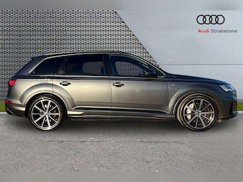 Used Audi Q7 2021 for sale - 76732410: Photo