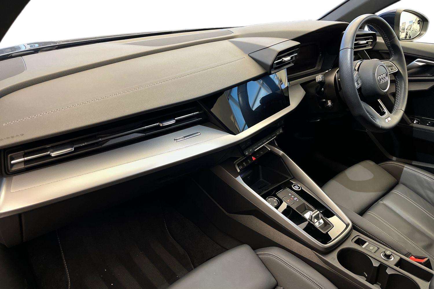 Used Audi A3 2023 for sale - 77112301: Photo 2