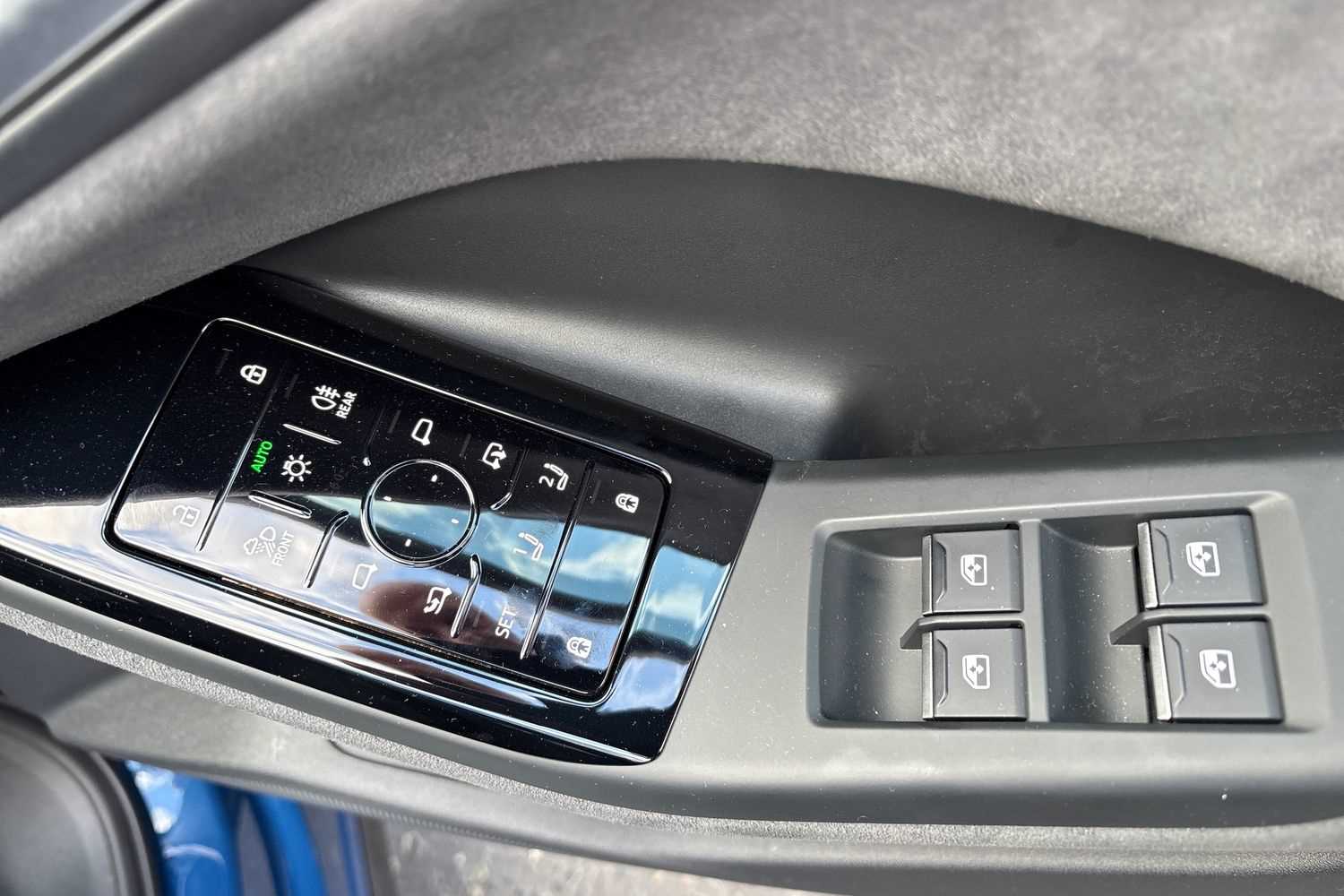 Used Audi Q6 e-tron 2025 for sale - 76875720: Photo 21