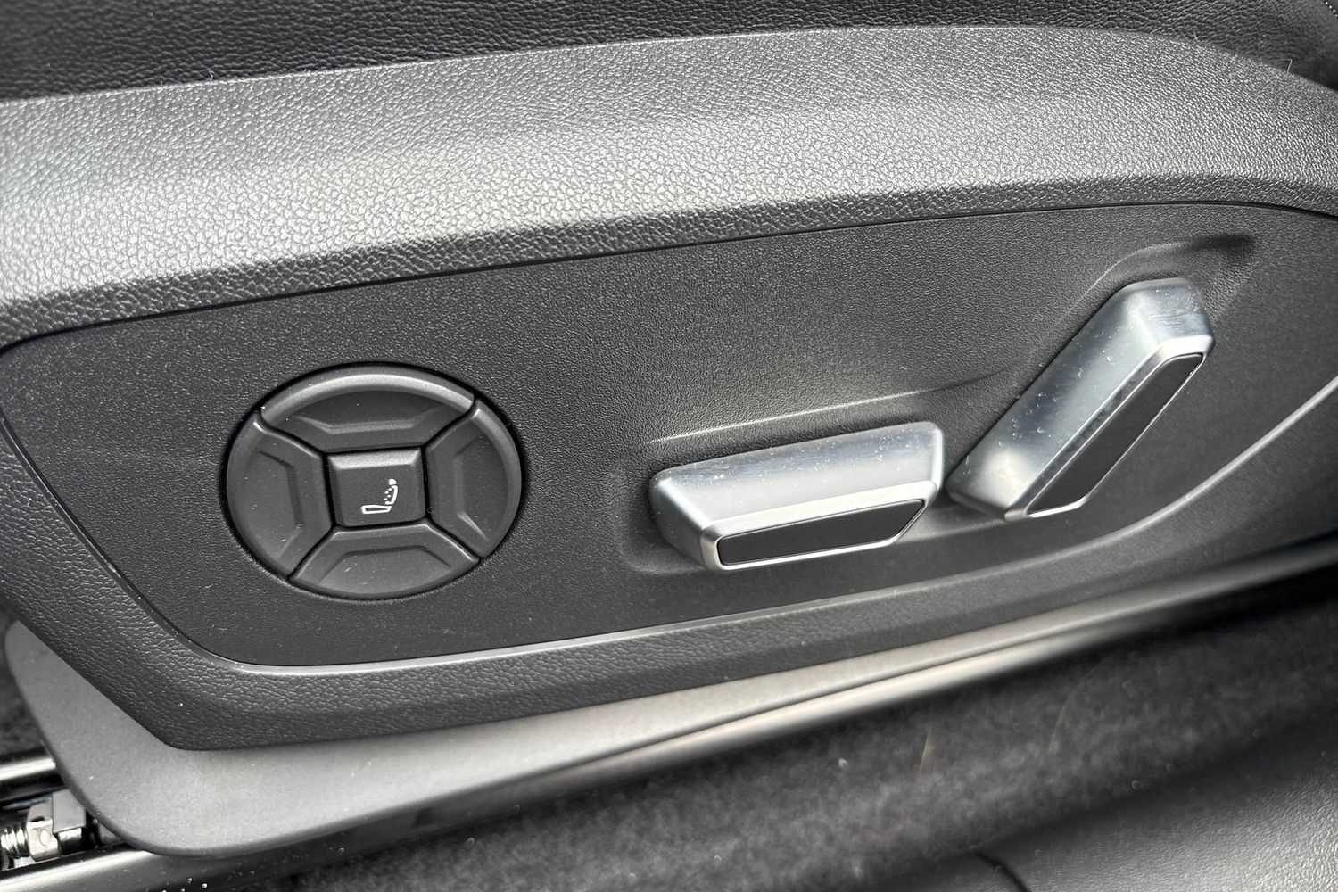 Used Audi Q6 e-tron 2025 for sale - 76875720: Photo 22