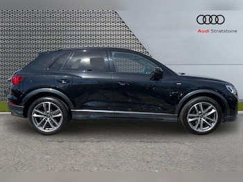 Used Audi Q3 2023 for sale - 78407431: Photo