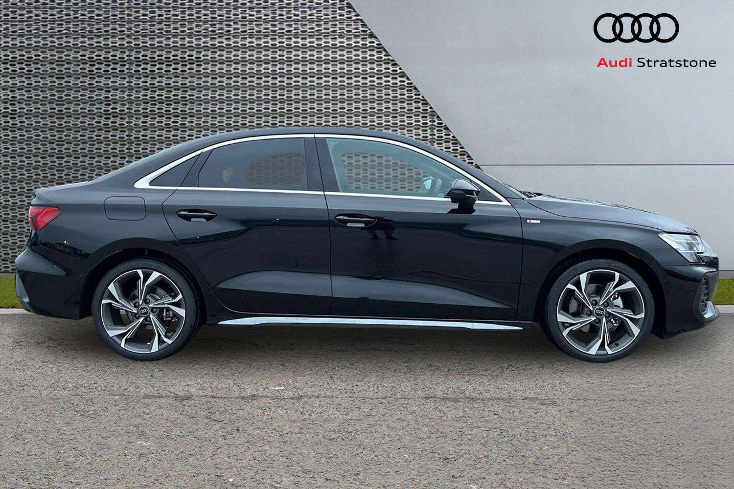 Used Audi A3 2025 for sale - 77553235: Photo 4