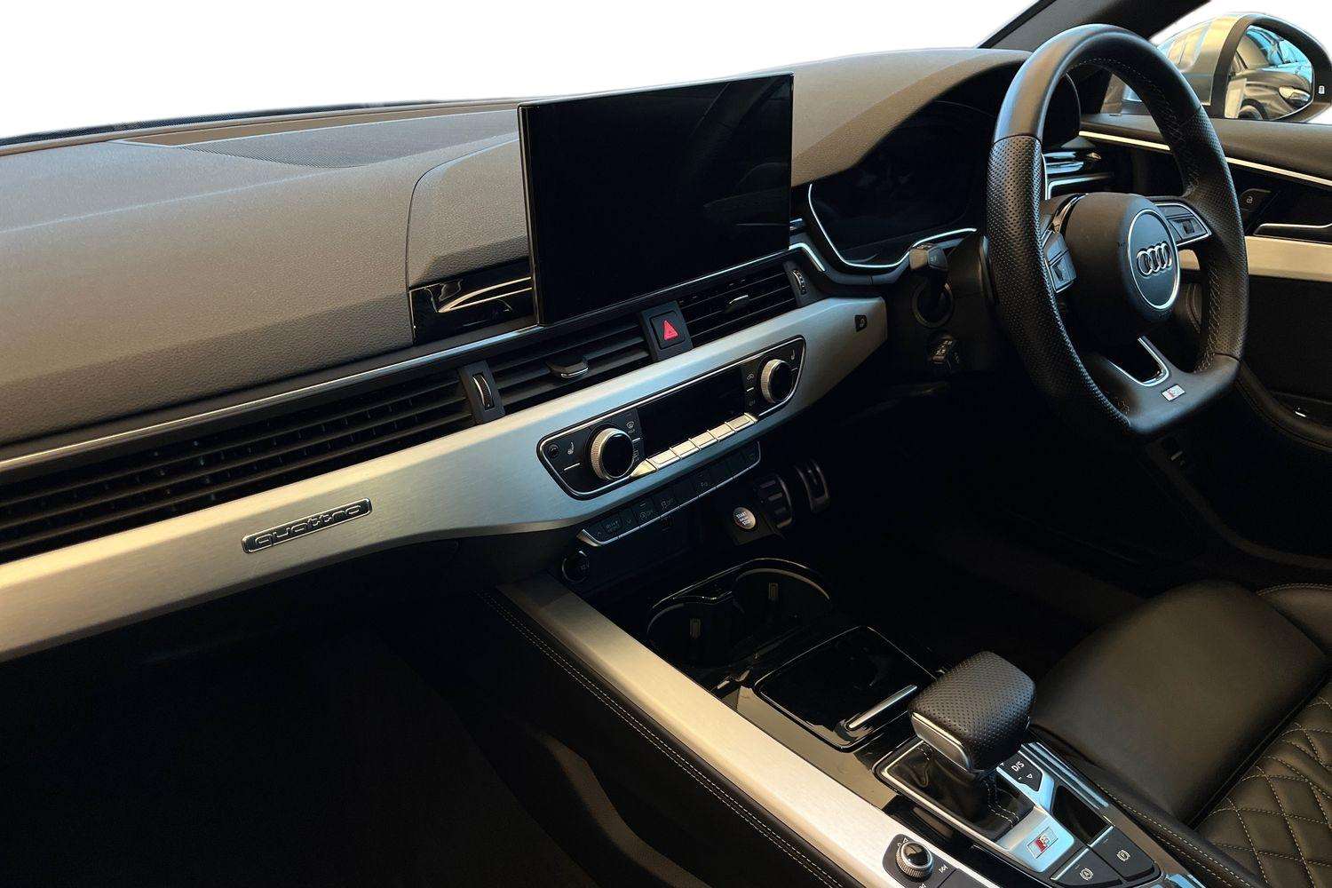 Used Audi A4 2023 for sale - 77913694: Photo 2