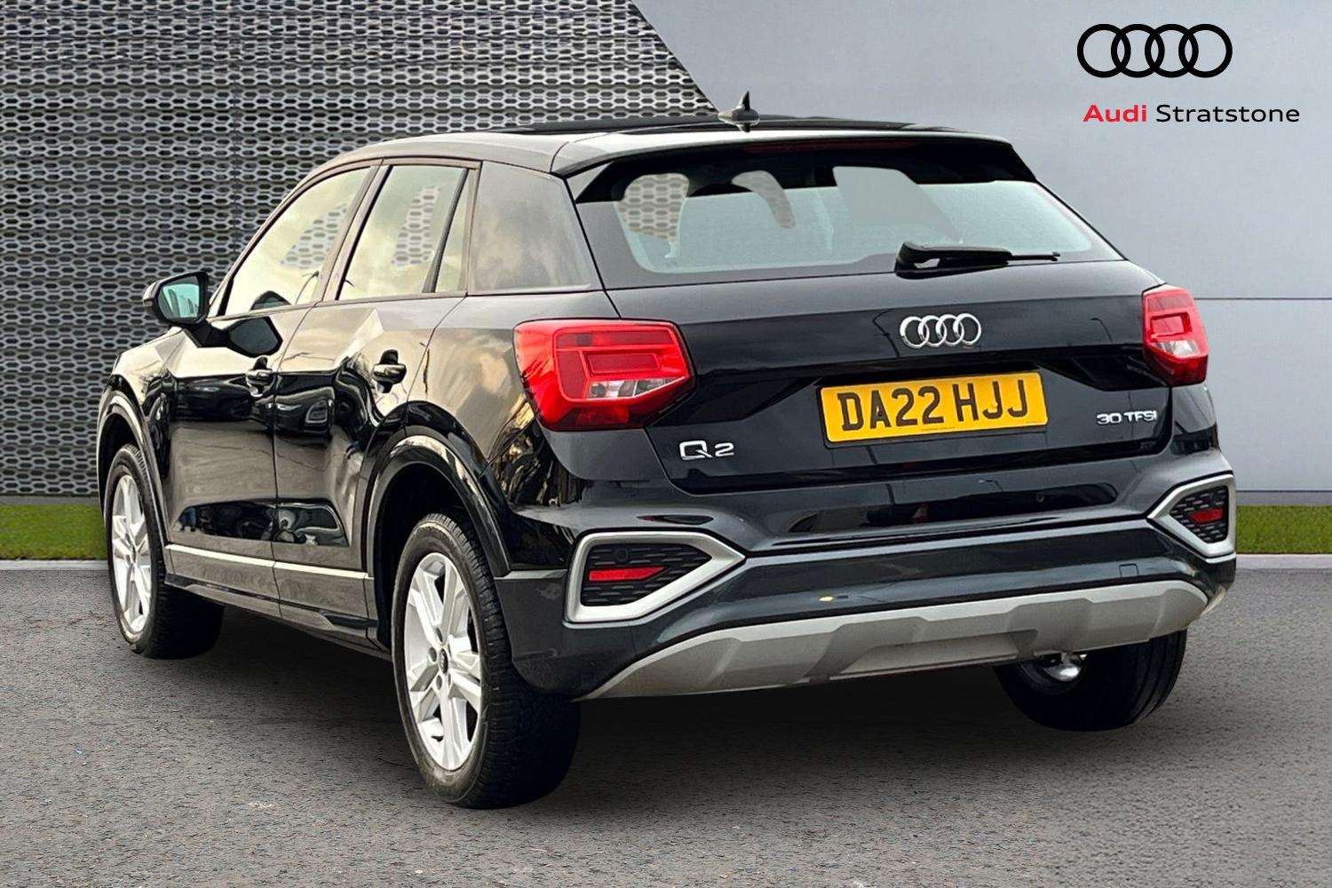 Used Audi Q2 2022 for sale - 76827631: Photo 3