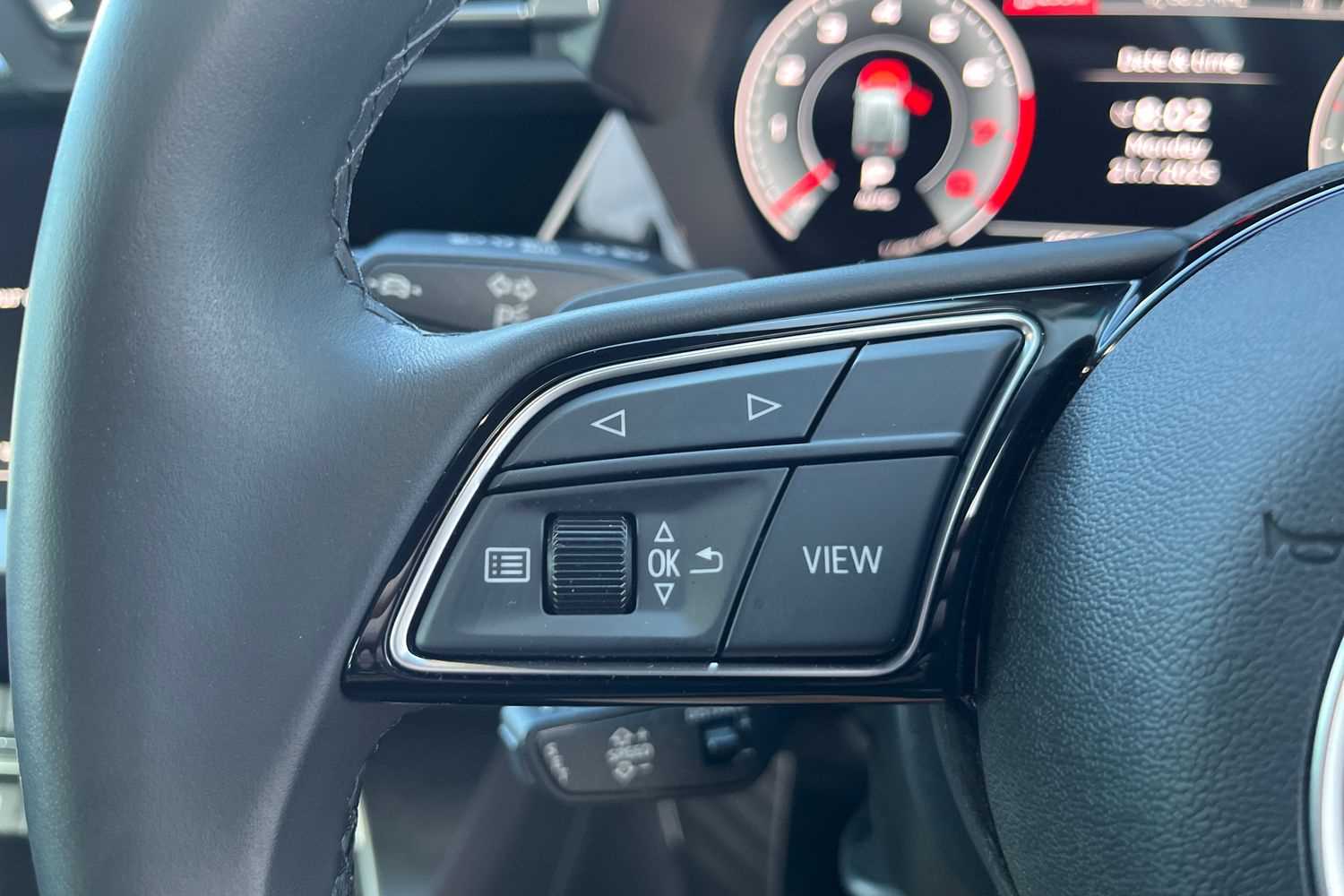 Vehicle 29