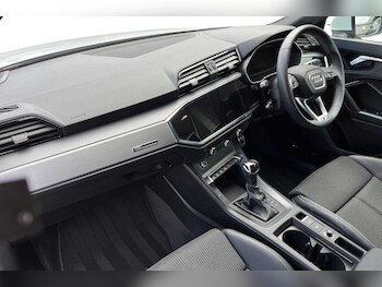 Used Audi Q3 2023 for sale - 75177738: Photo