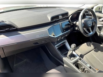 Used Audi Q3 2019 for sale - 75480560: Photo