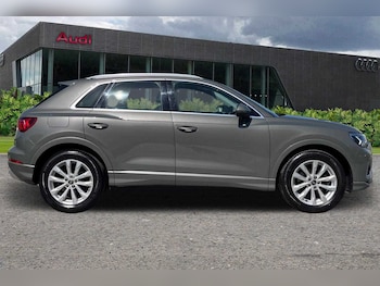 Used Audi Q3 2019 for sale - 75480560: Photo