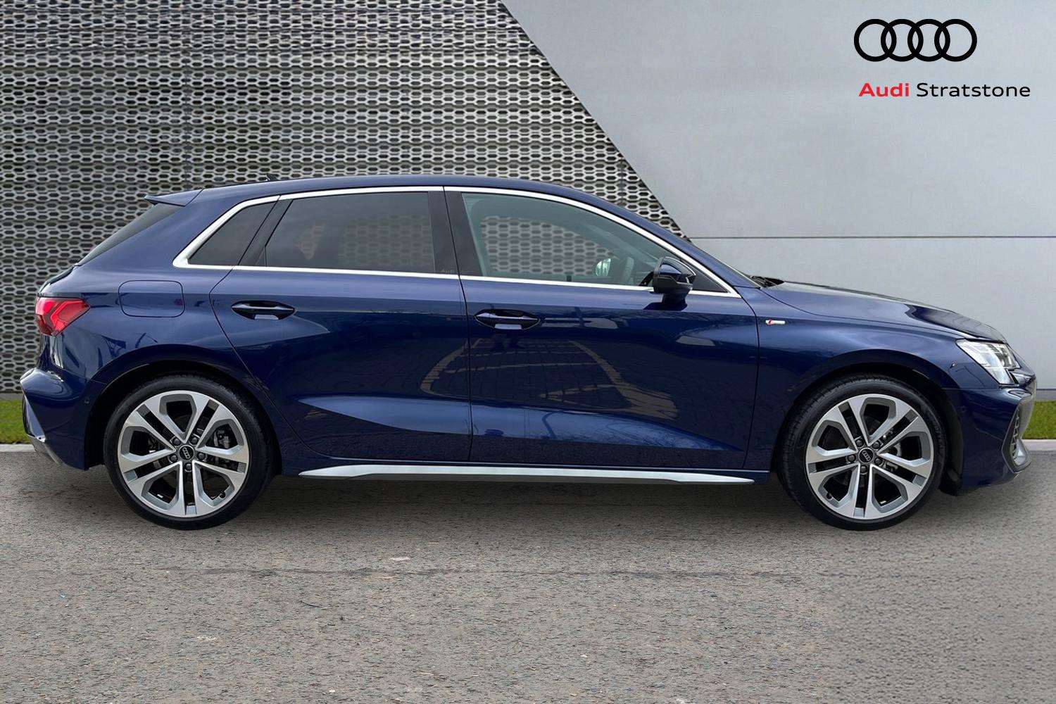 Used Audi A3 2025 for sale - 77674645: Photo 4