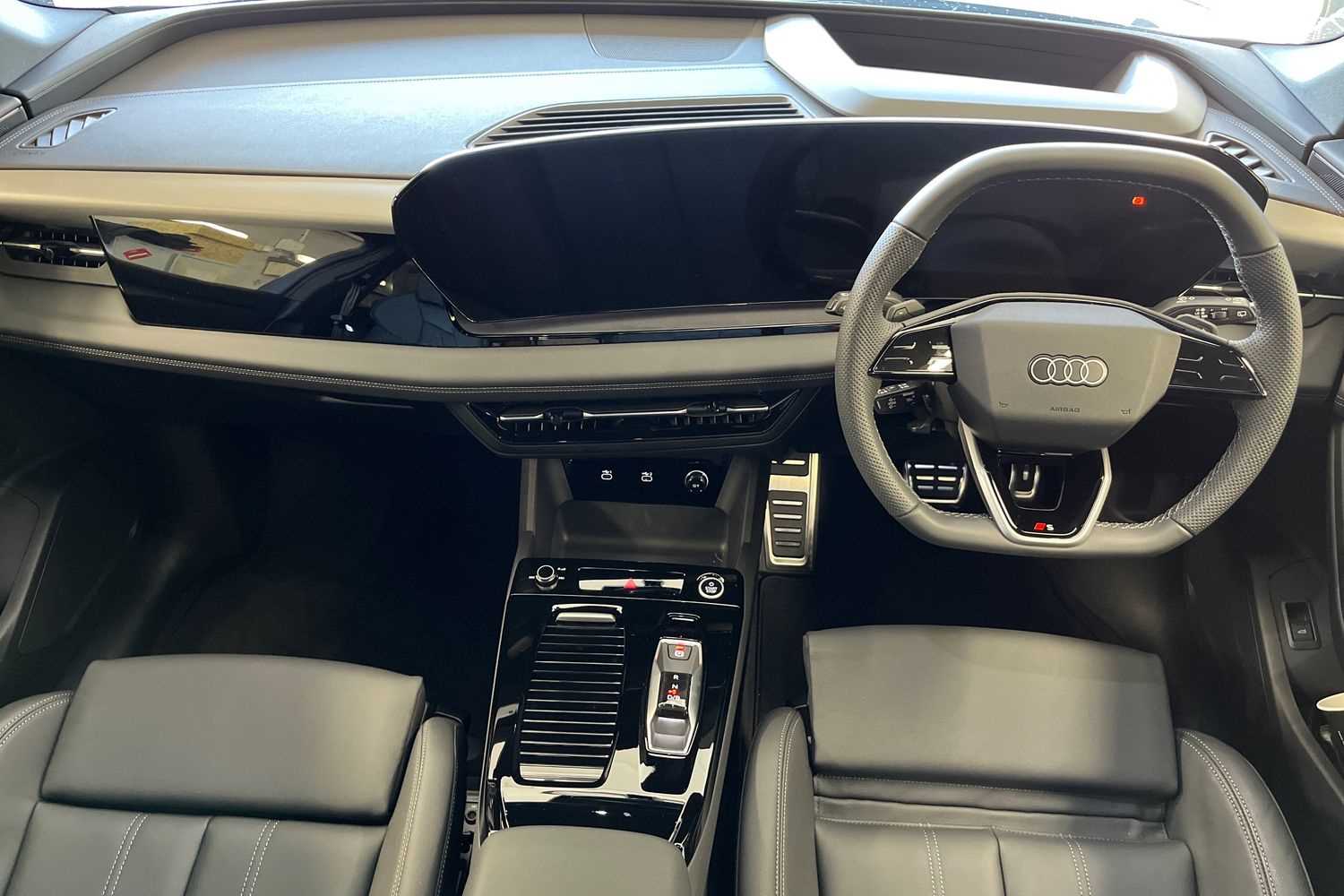 Used Audi Q6 e-tron 2025 for sale - 76191962: Photo 12