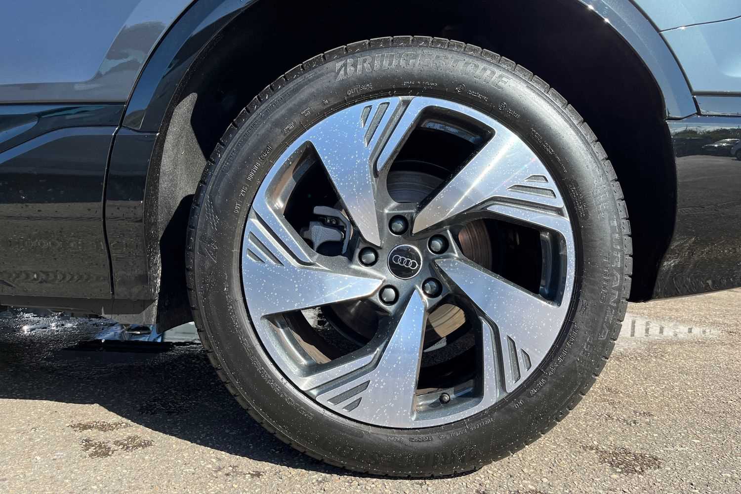 Used Audi Q6 e-tron 2025 for sale - 76191962: Photo 5