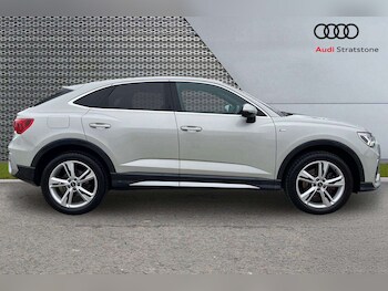 Used Audi Q3 2023 for sale - 78089864: Photo
