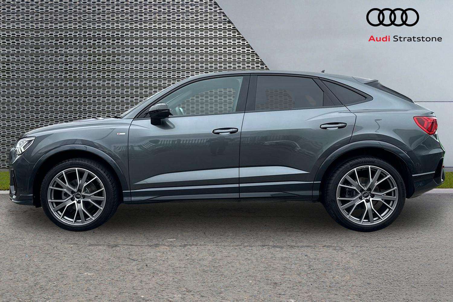 Used Audi Q3 2025 for sale - 77886165: Photo 8