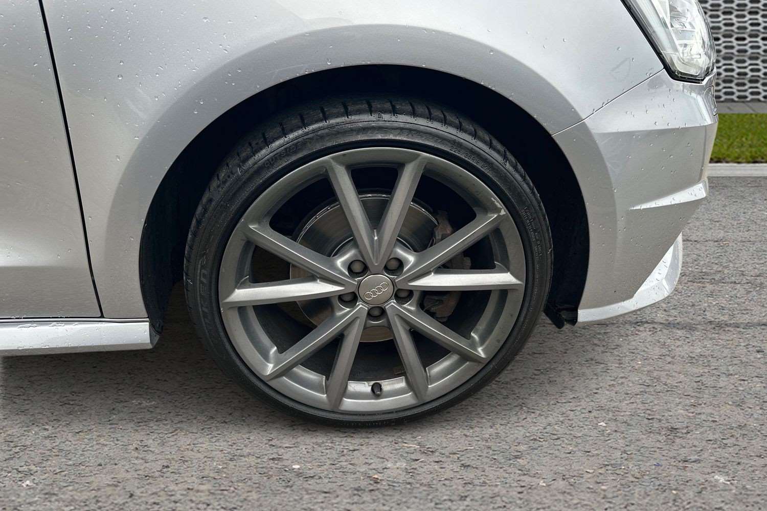 Used Audi A1 2017 for sale - 77886049: Photo 5