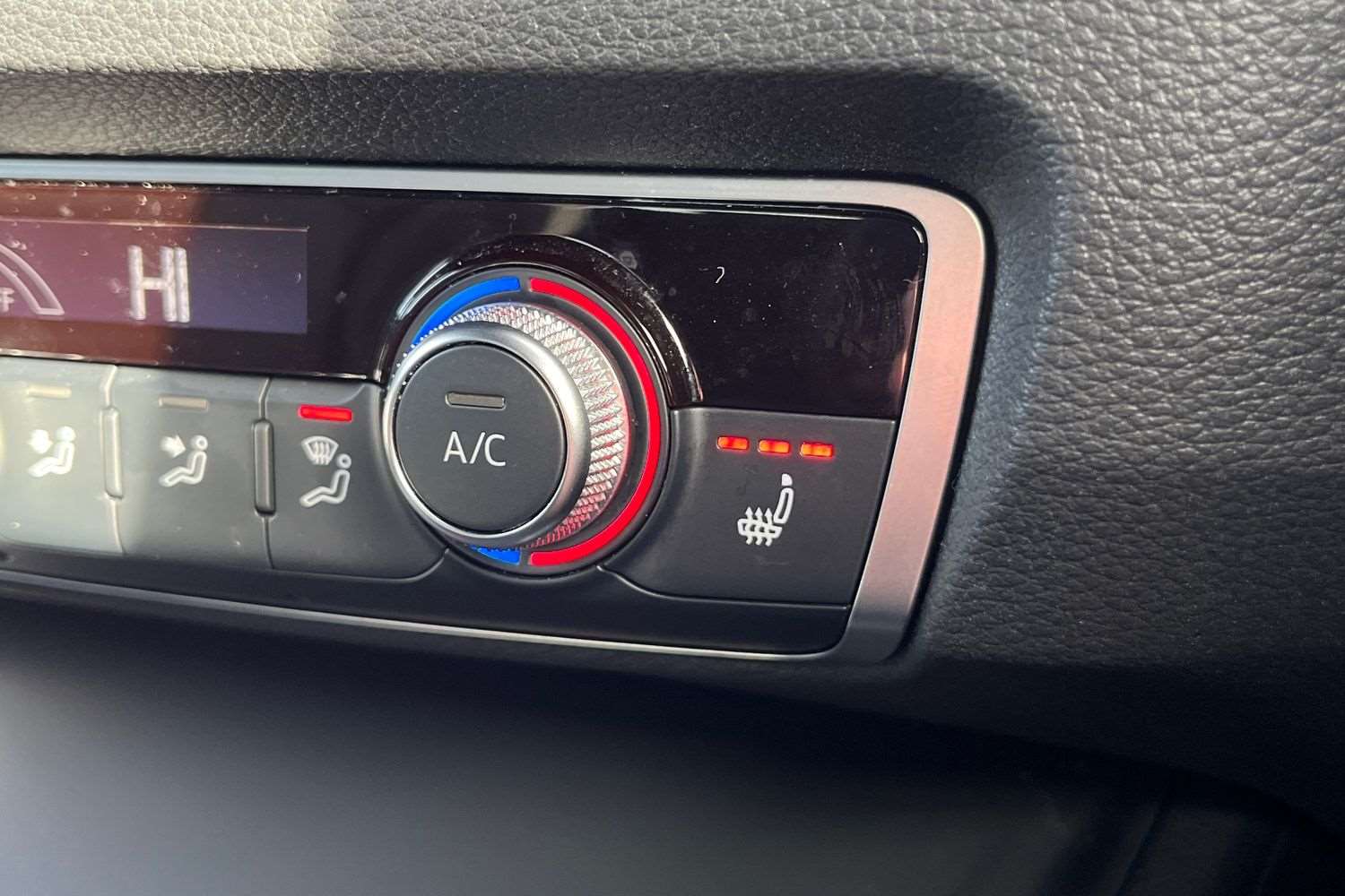 Used Audi Q3 2024 for sale - 78037667: Photo 30