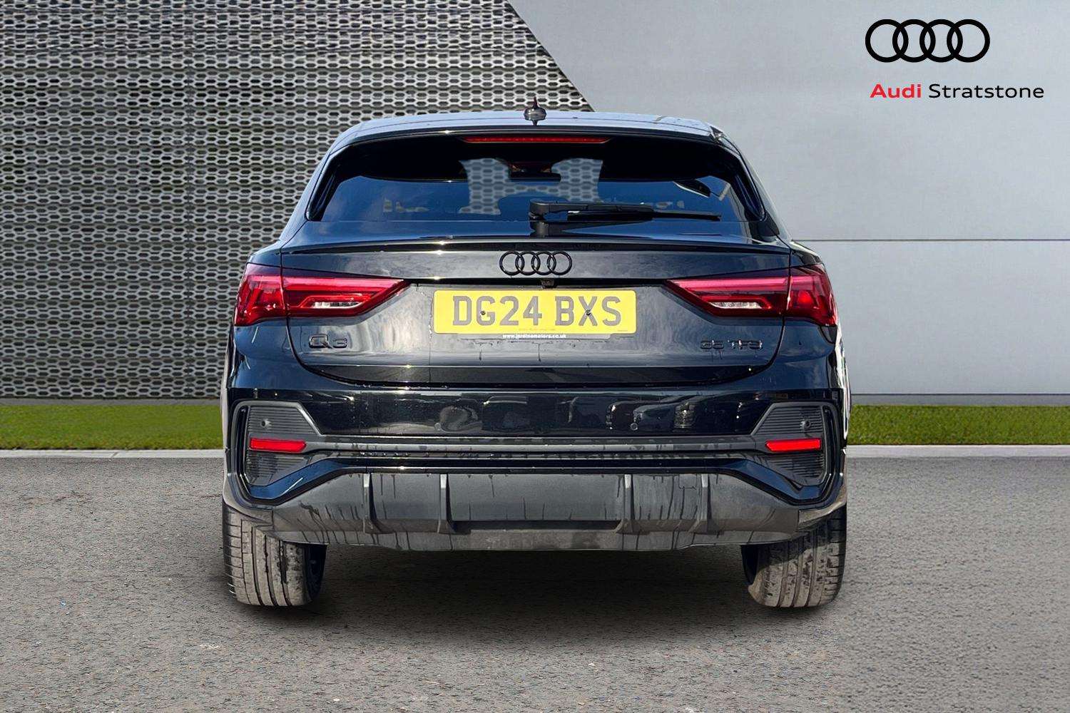 Used Audi Q3 2024 for sale - 78037667: Photo 7