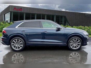 Used Audi Q8 2024 for sale - 74716404: Photo