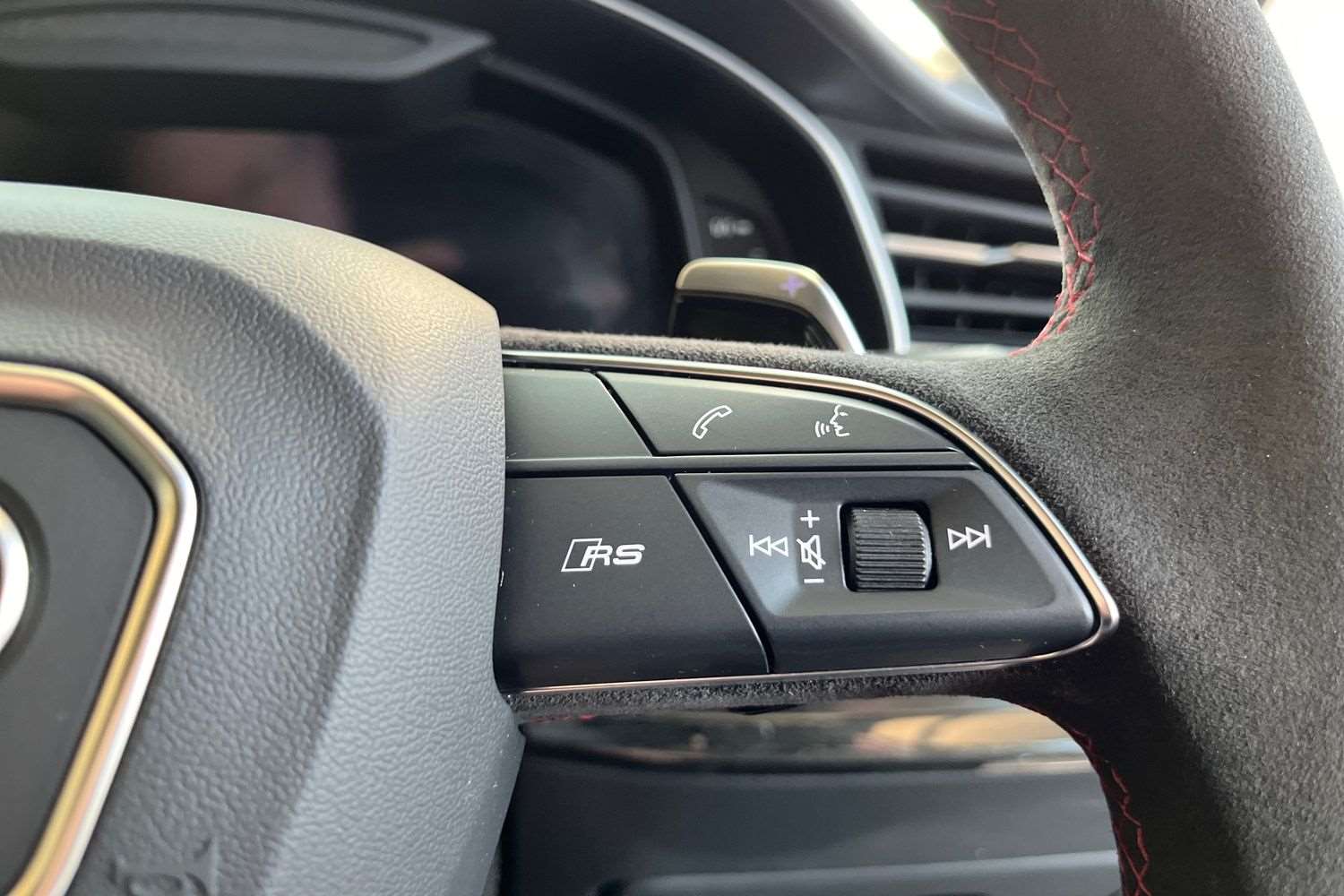 Used Audi RS Q8 2023 for sale - 76804738: Photo 17