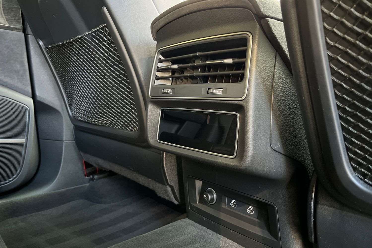 Used Audi RS Q8 2023 for sale - 76804738: Photo 23