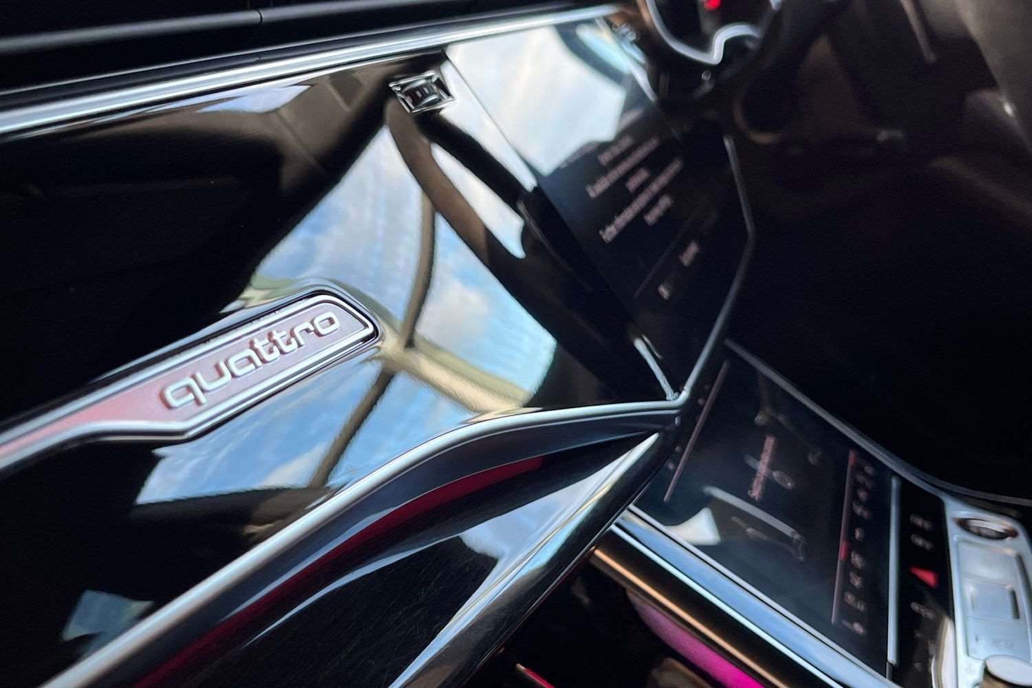 Used Audi RS Q8 2023 for sale - 76804738: Photo 30