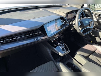 Used Audi Q4 e-tron 2021 for sale - 78161508: Photo