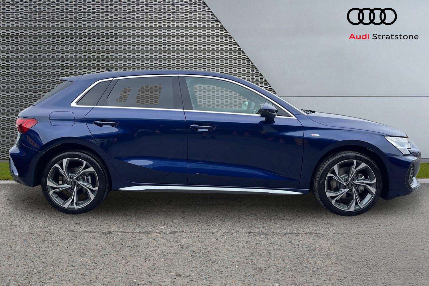 Used Audi A3 2025 for sale - 76804907: Photo 4