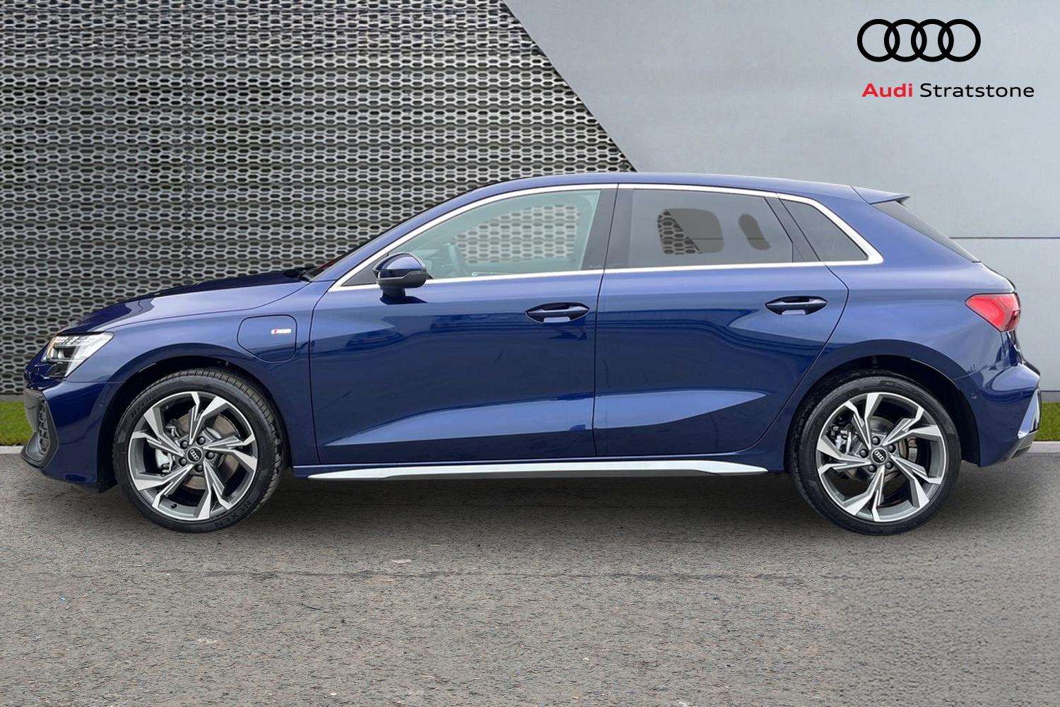 Used Audi A3 2025 for sale - 76804907: Photo 8