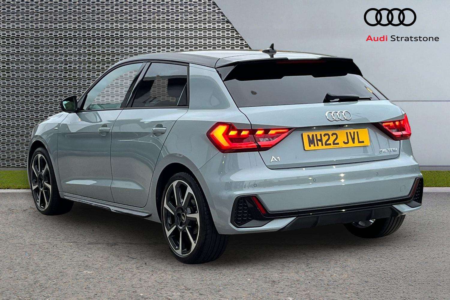 Used Audi A1 for sale - 76075284: Photo 3