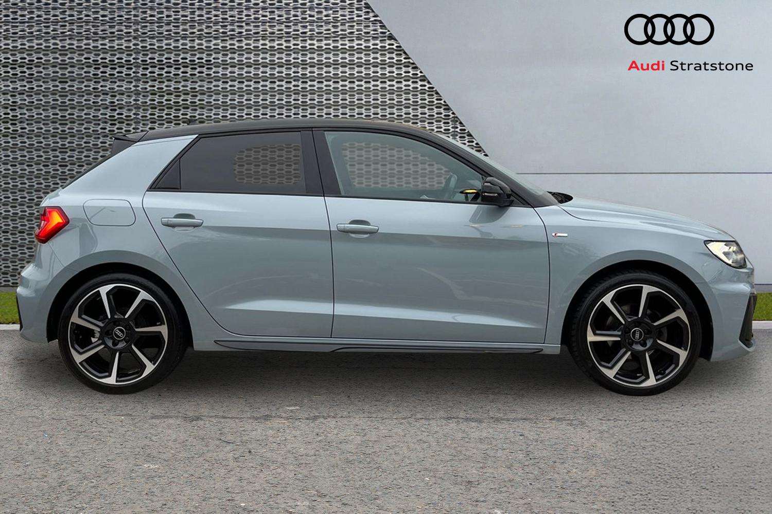 Used Audi A1 for sale - 76075284: Photo 4