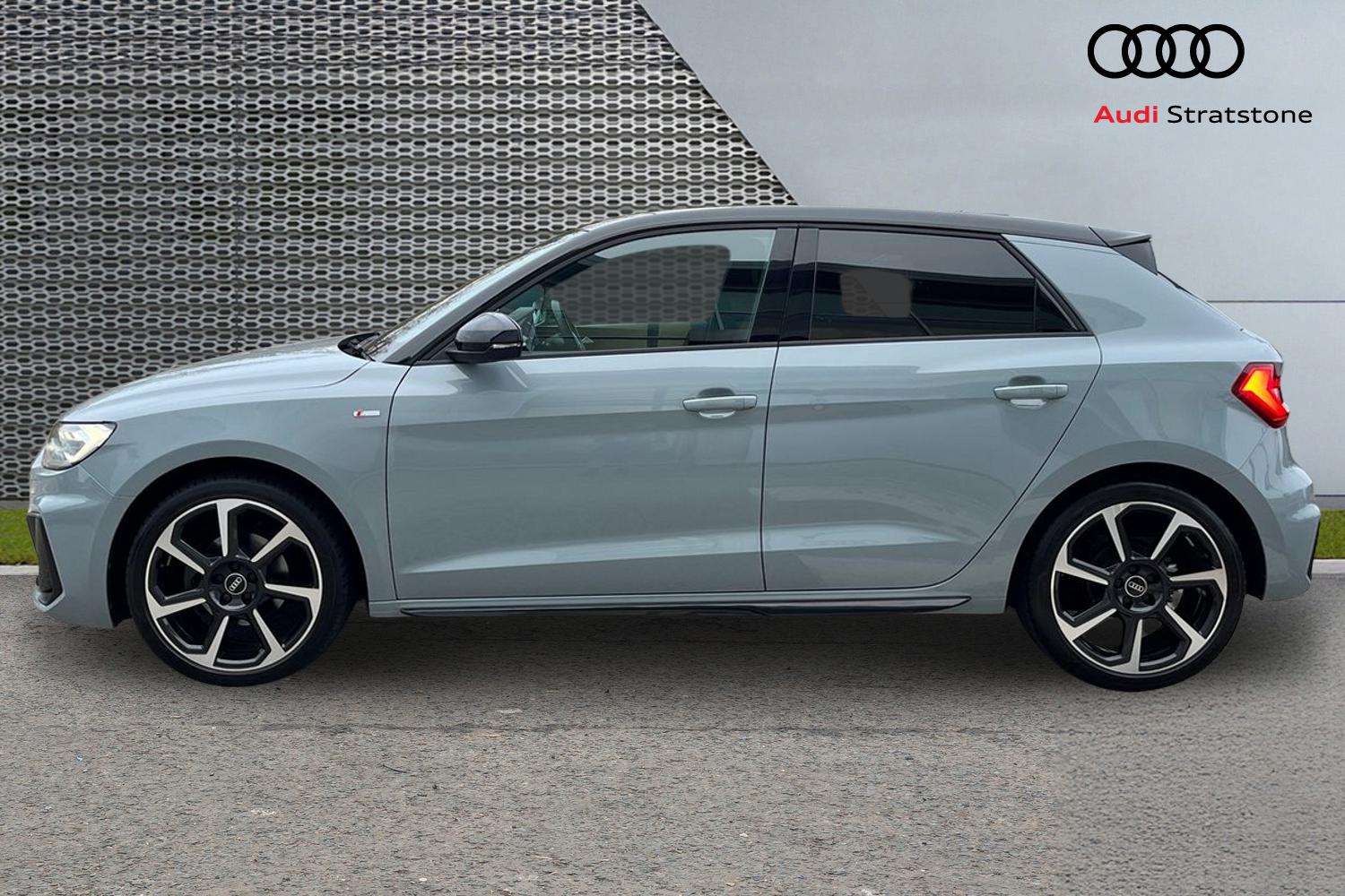 Used Audi A1 for sale - 76075284: Photo 8