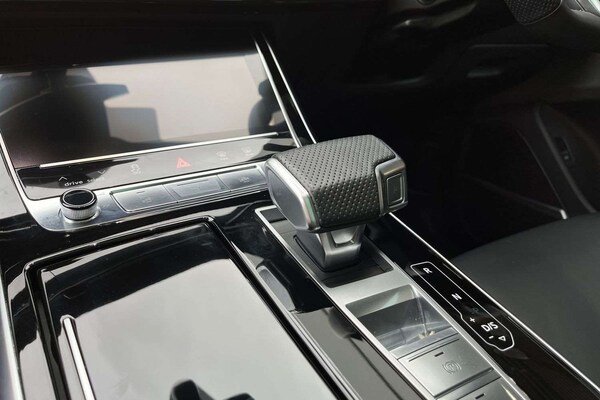 Used Audi Q8 2024 for sale - 76141587: Photo 15