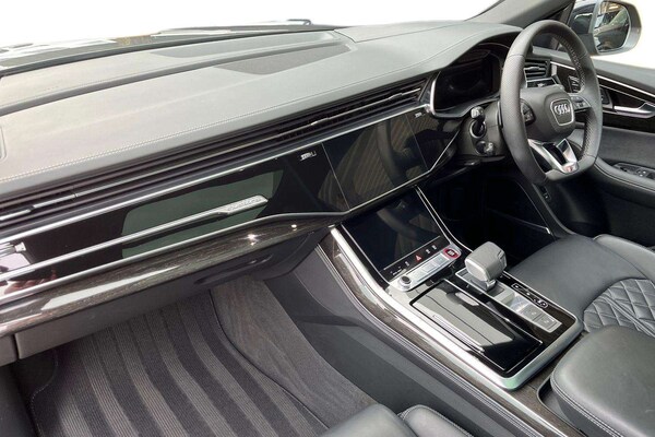 Used Audi Q8 2024 for sale - 76141587: Photo 2