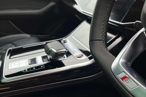 Used Audi Q8 2024 for sale - 76141587: Photo 31