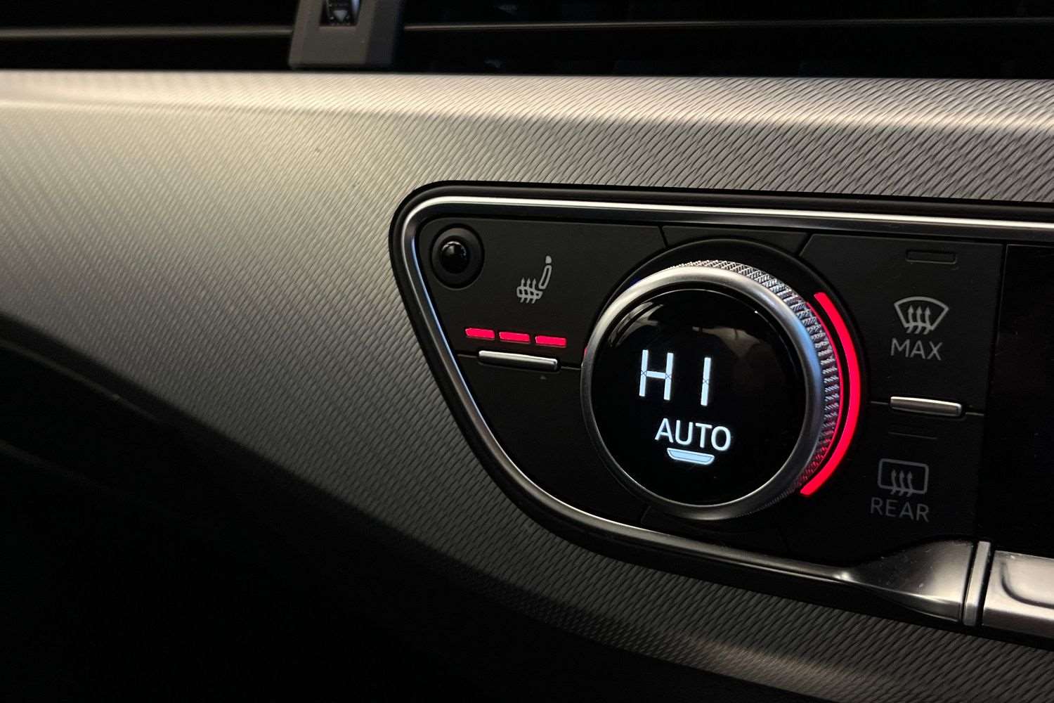 Used Audi A4 2020 for sale - 77414788: Photo 32