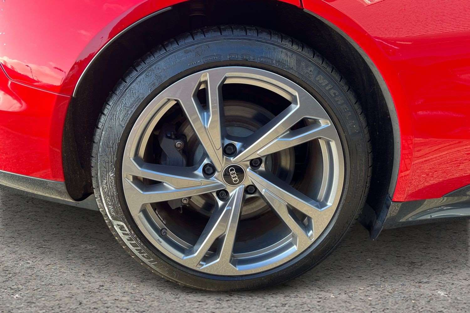 Used Audi e-tron GT 2022 for sale - 78076928: Photo 9