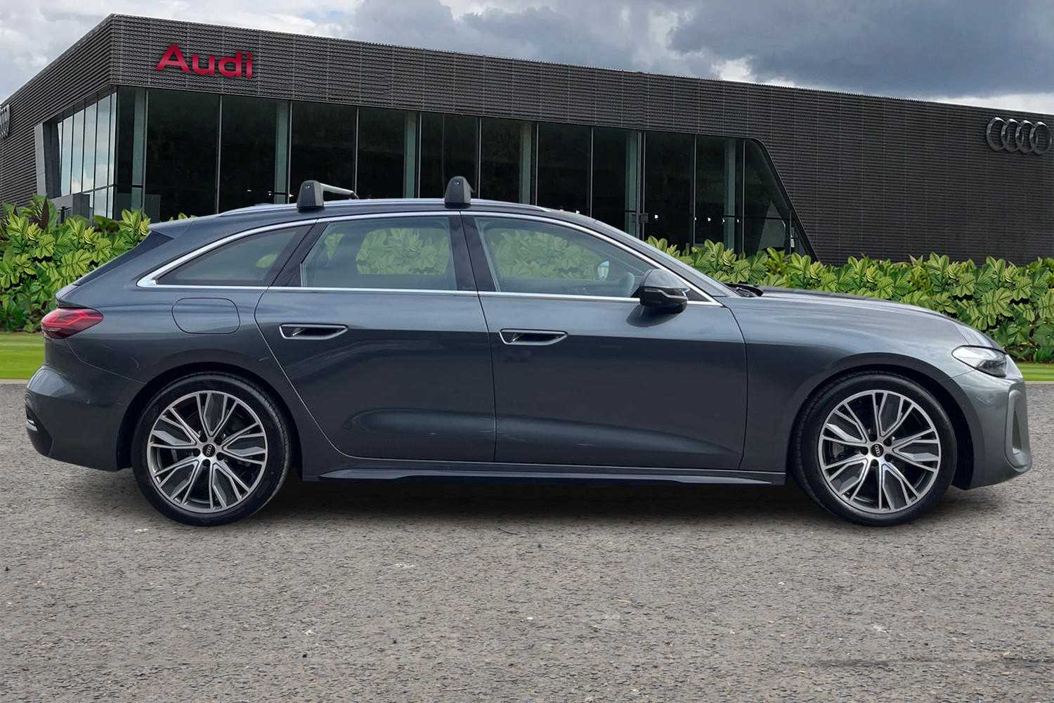 Used Audi A5 2025 for sale - 77972952: Photo 4