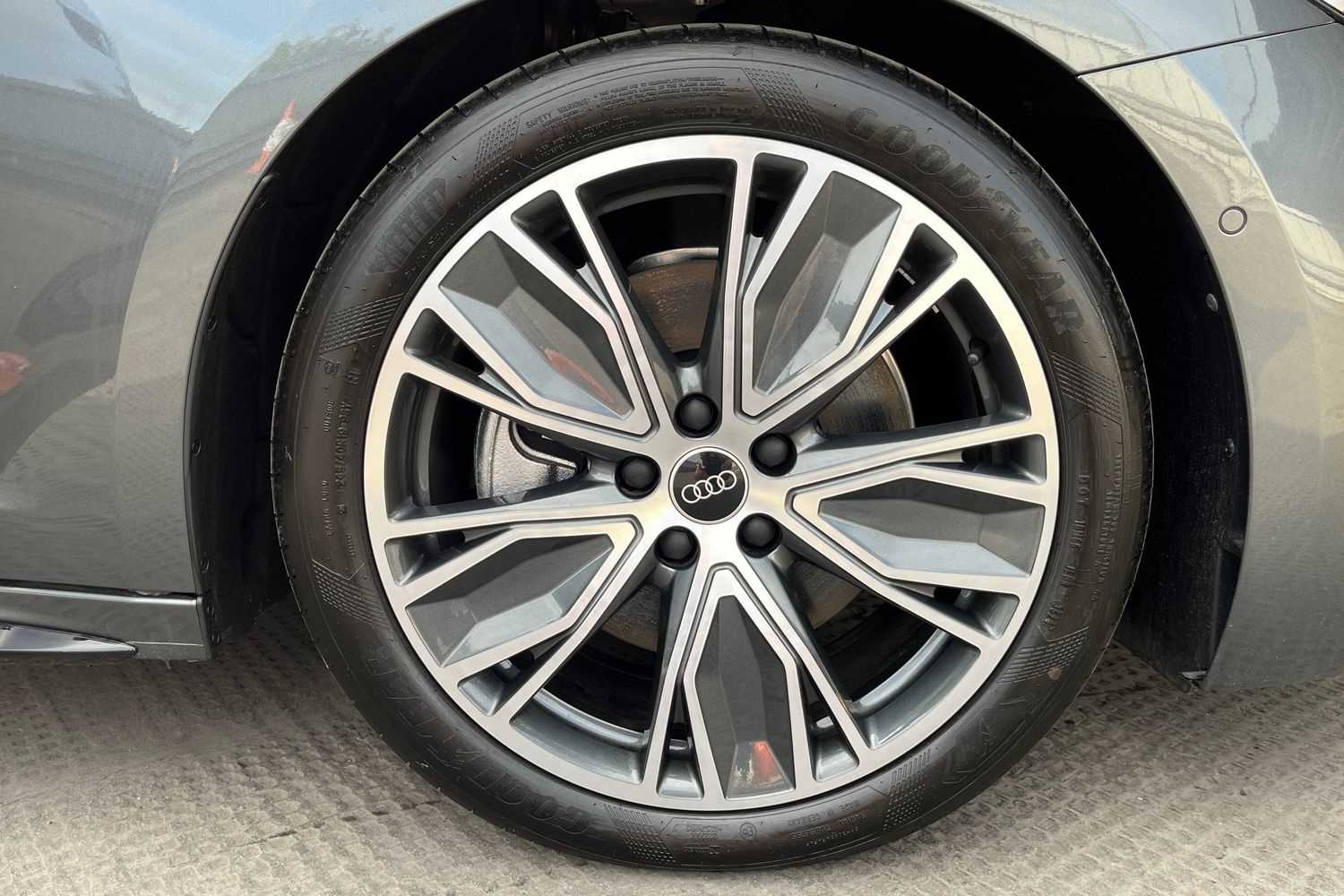 Used Audi A5 2025 for sale - 77972952: Photo 5