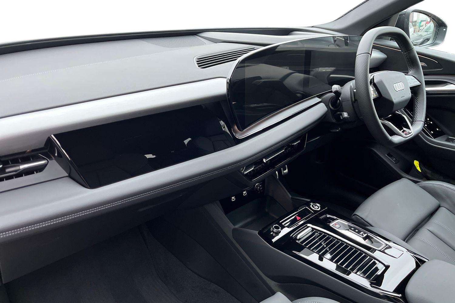 Used Audi Q6 e-tron 2025 for sale - 77577199: Photo 2